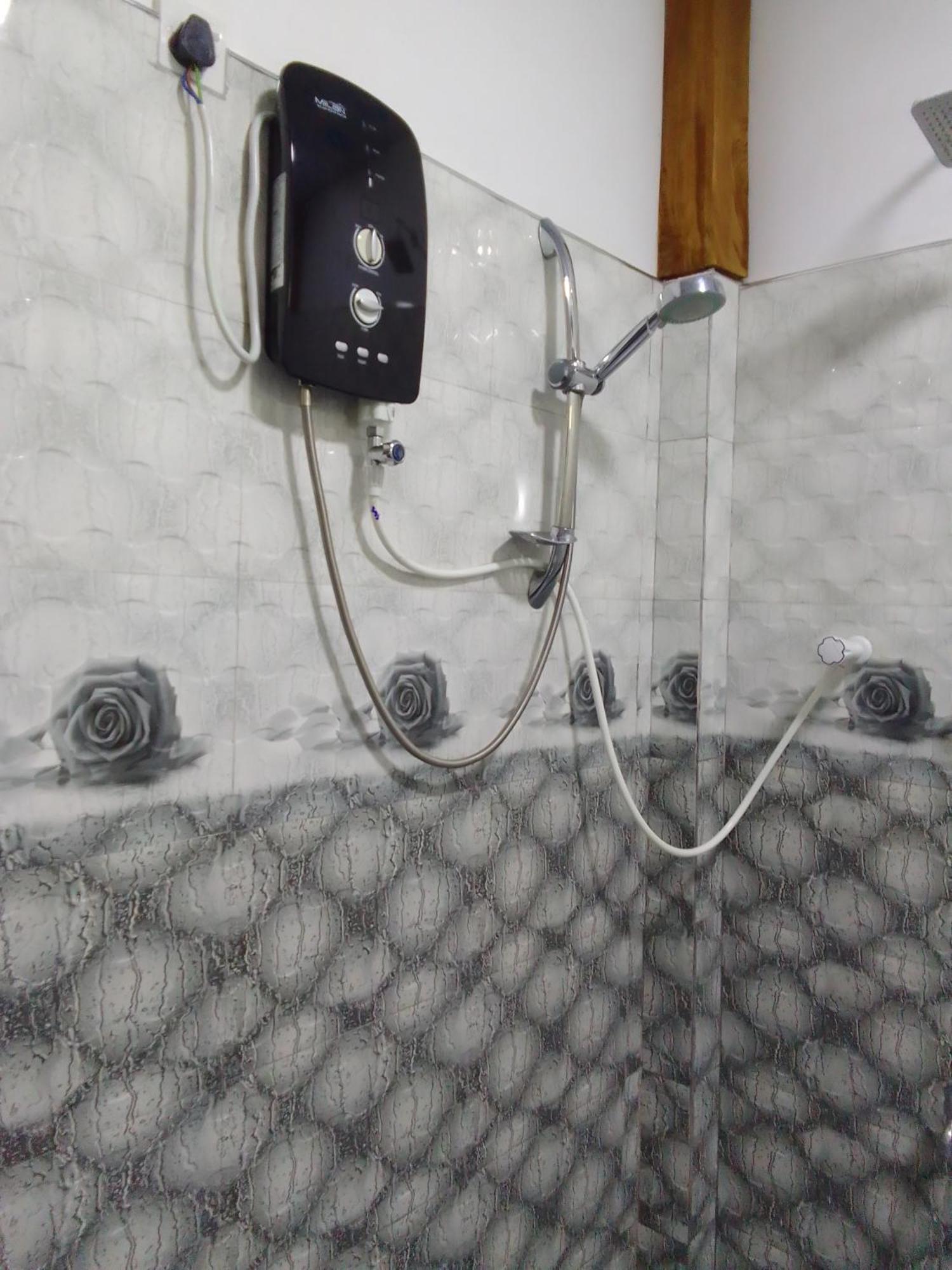 סיגירייה Ruk Sewana Villa Tree House מראה חיצוני תמונה